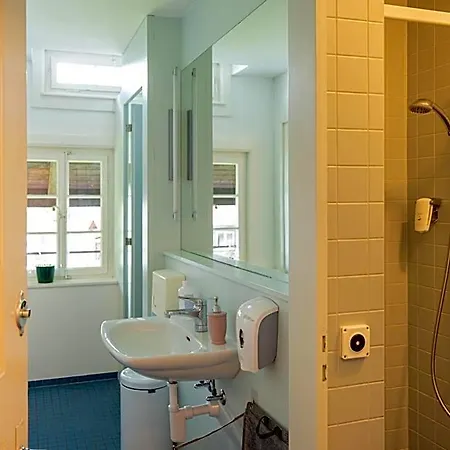 Youth Hostel Leissigen